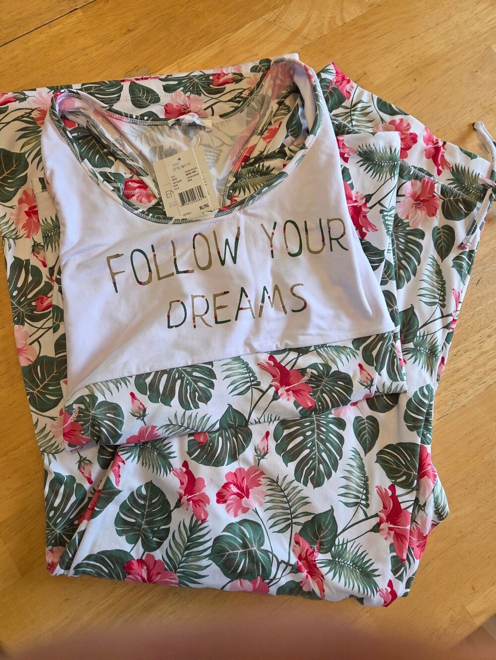 Emily & Jane Floral Sleep Set with 'Follow Your Dreams' Tank - Size XL - NWT